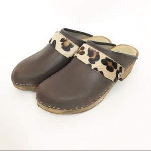 Tessa Clogs Mules Swedish Size 44 11 Leopard Brown